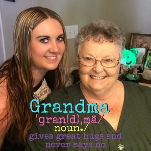 Meet your Posher, Alexandra